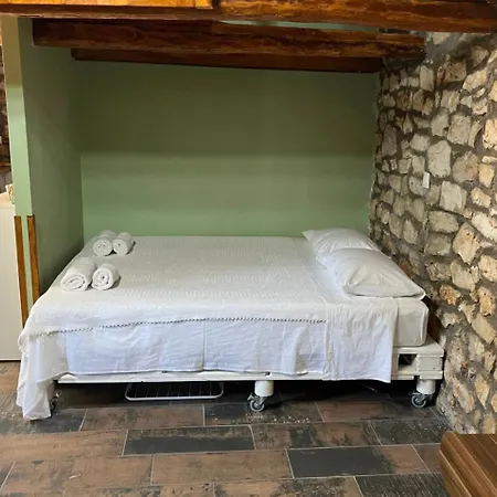Appartamento Nikos *